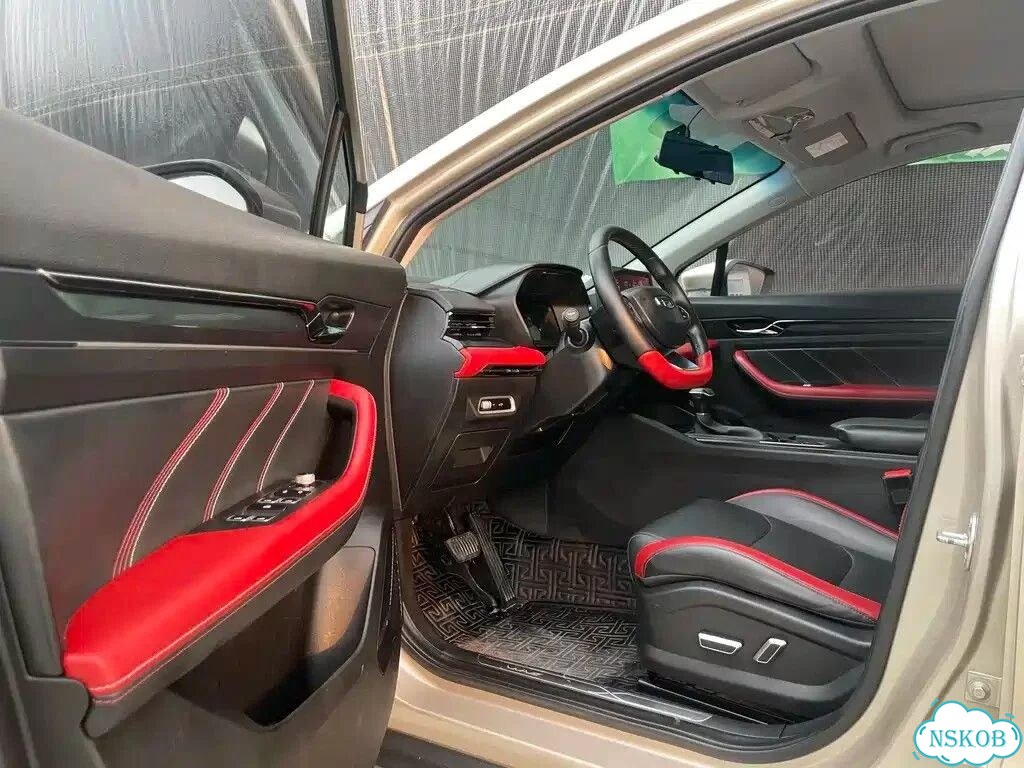 Geely Emgrand S 1.4 CVT, 2022, 33 000 км фото 19