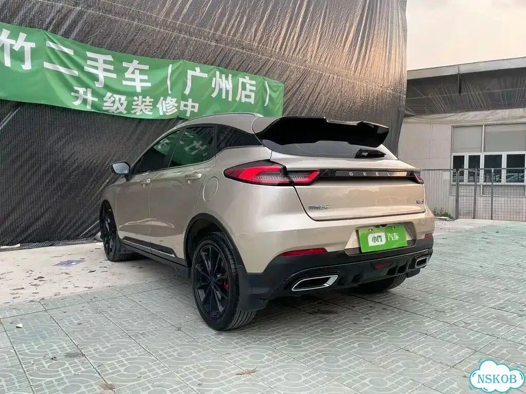 Geely Emgrand S 1.4 CVT, 2022, 33 000 км фото 5