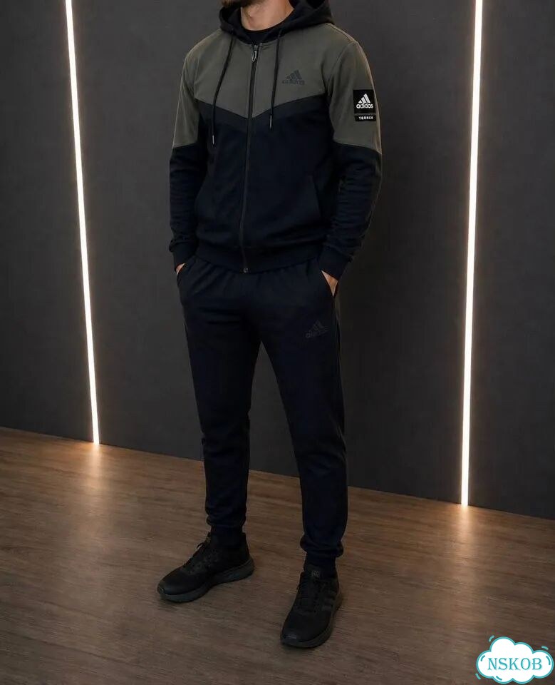 Спортивный костюм Adidas Terrex фото 2