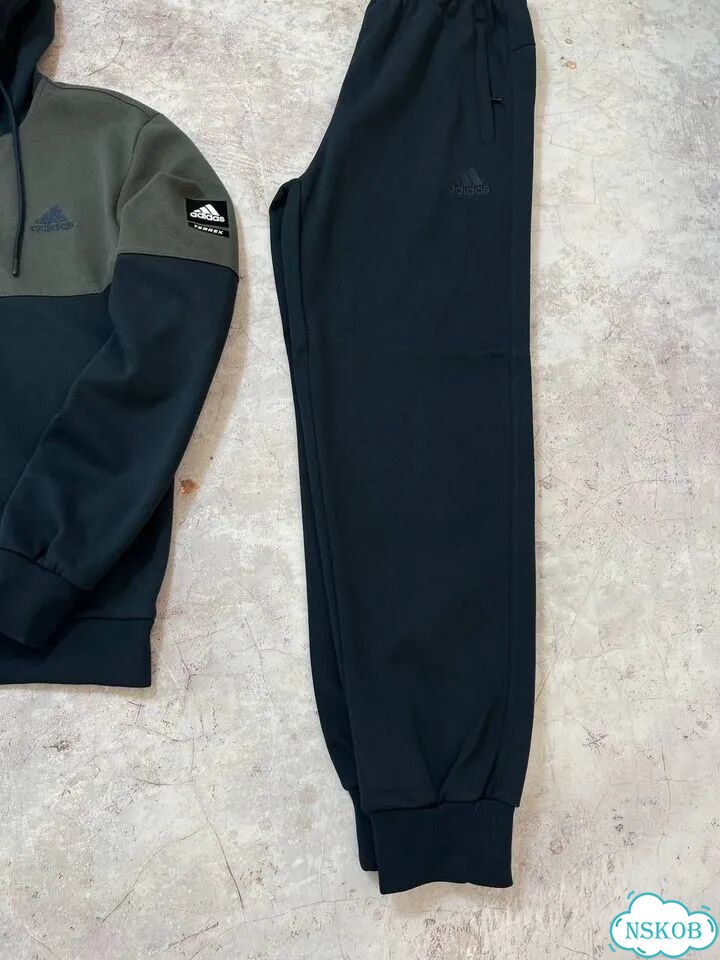 Спортивный костюм Adidas Terrex фото 3
