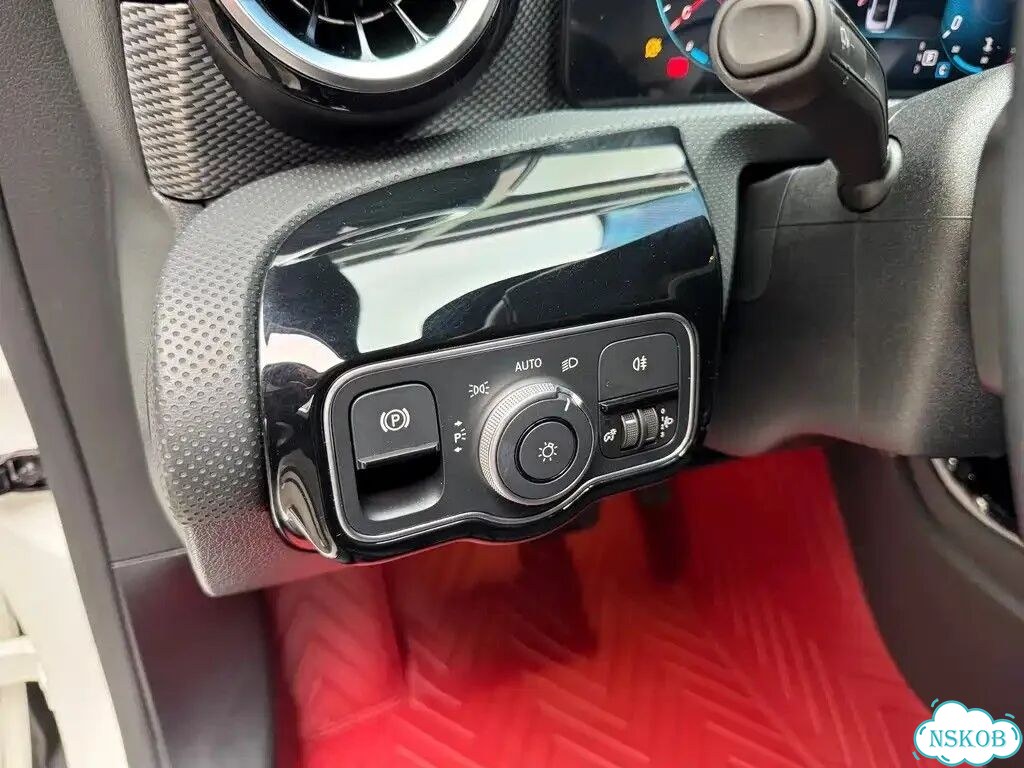 Mercedes-Benz A-класс 1.3 AMT, 2022, 17 800 км фото 24