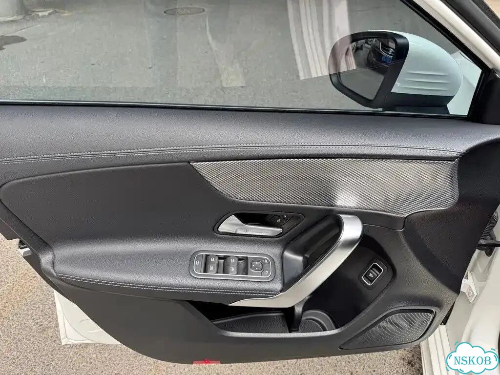 Mercedes-Benz A-класс 1.3 AMT, 2022, 17 800 км фото 25