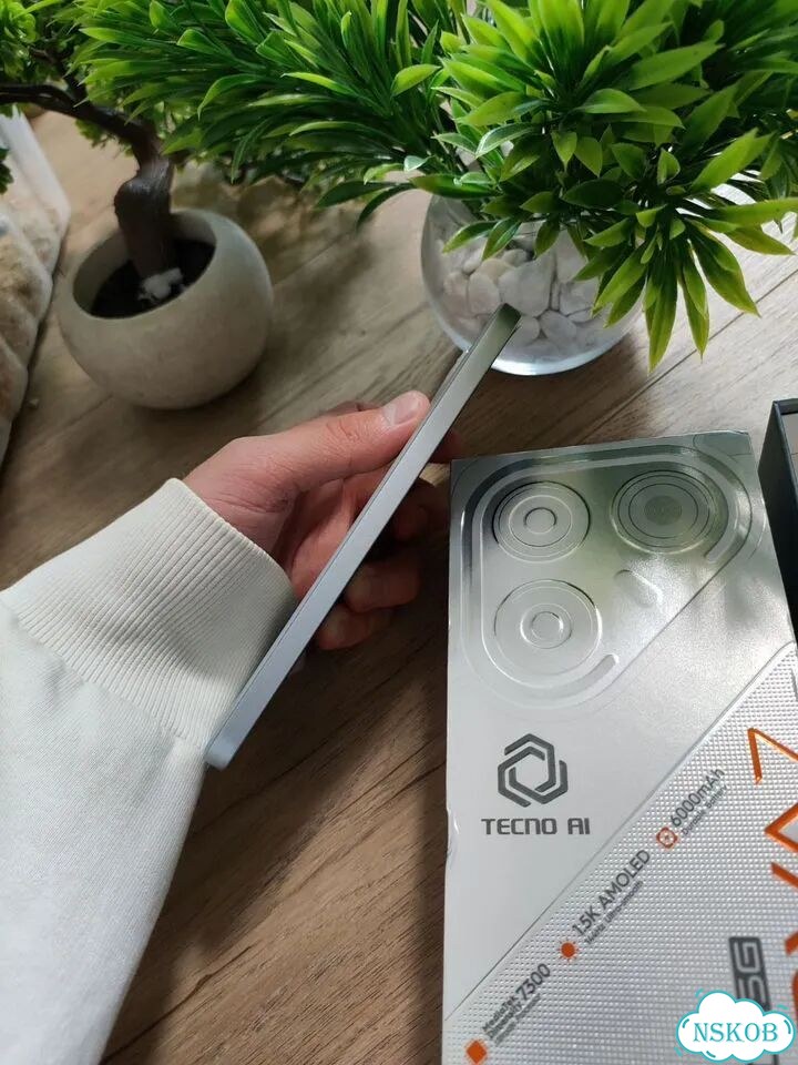 TECNO Pova 7 Pro, 12/256 ГБ, 2 SIM фото 5