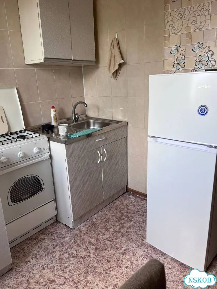 2-к. квартира, 46 м², 5/5 эт. фото 2