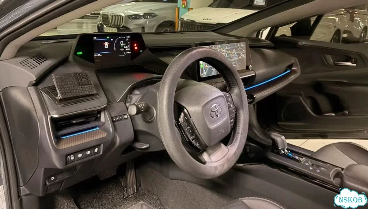 Toyota Prius 2.0 CVT, 2025, 20 000 км фото 9