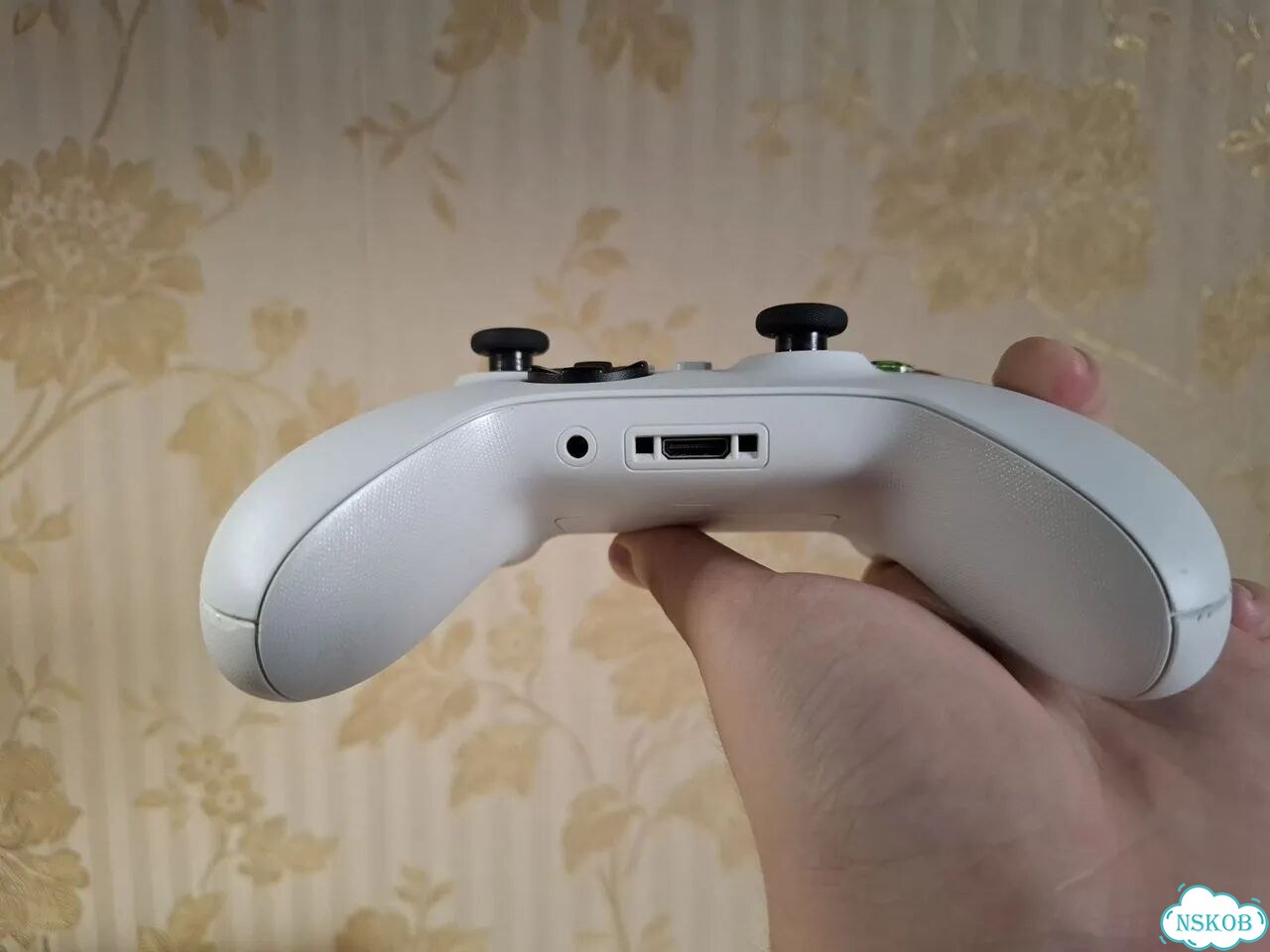 Геймпад xbox series фото 5
