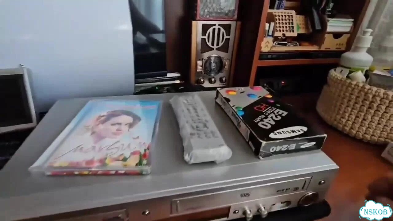Dvd плеер +кассета (Комбо) фото 1