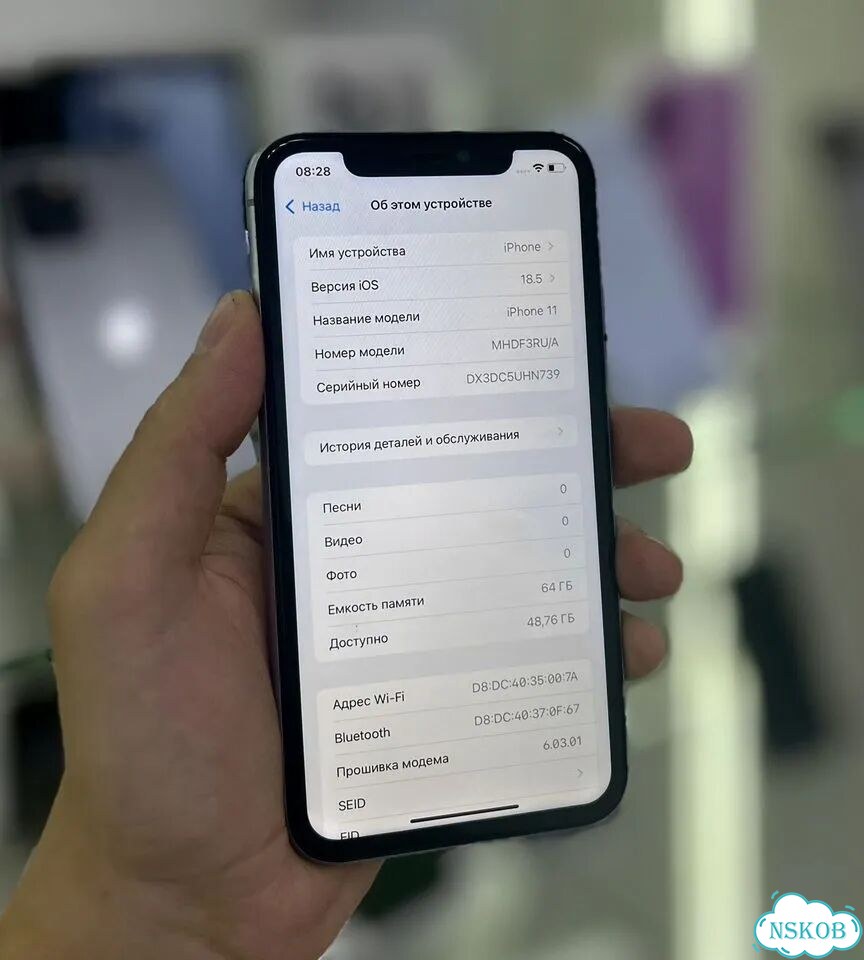 iPhone 11, 64 ГБ, SIM + eSIM фото 2
