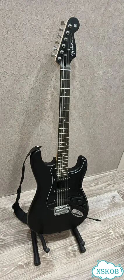 Электрогитара Fender stratocaster фото 2