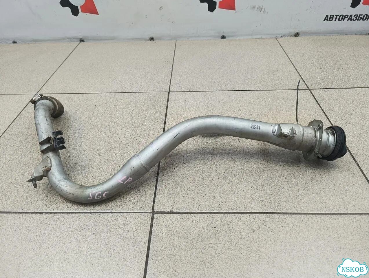 Горловина топливного бака Subaru Forester SJG 2002 фото 1