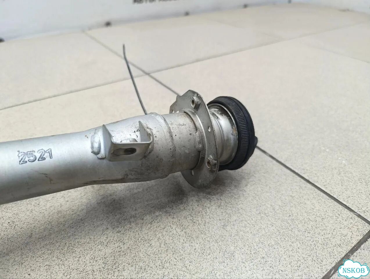 Горловина топливного бака Subaru Forester SJG 2002 фото 4