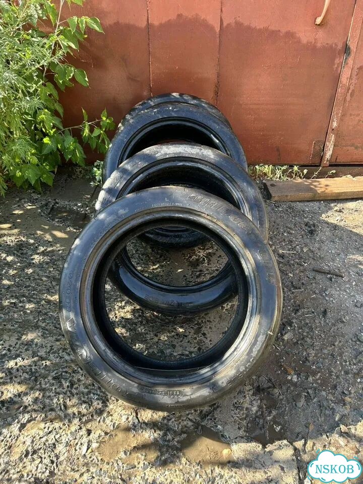 Bridgestone Potenza RE070 235/45 R17 фото 1