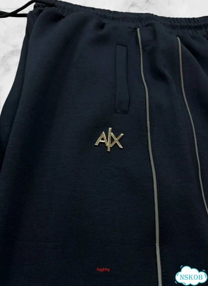 Спортивный костюм Armani фото 4