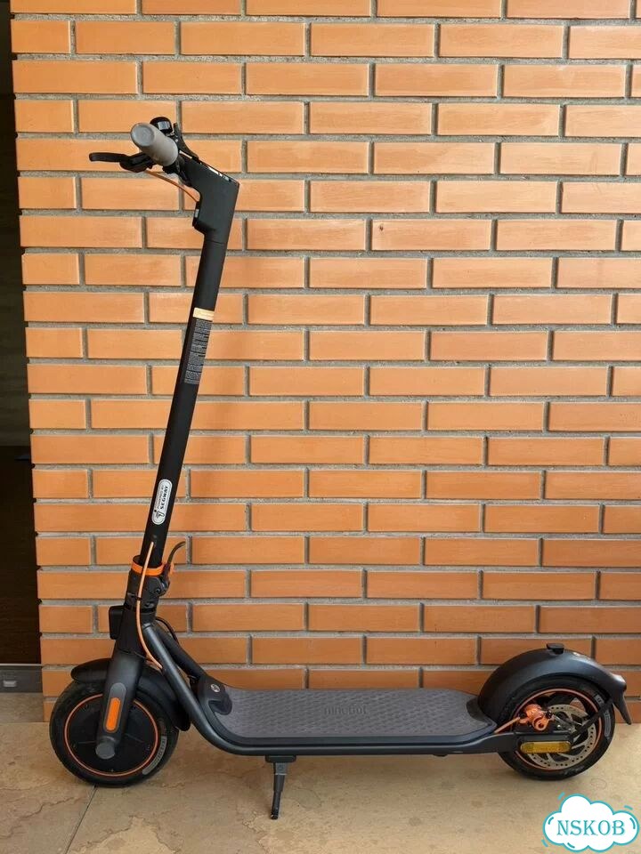 Электросамокат Ninebot Kickscooter F40 фото 1