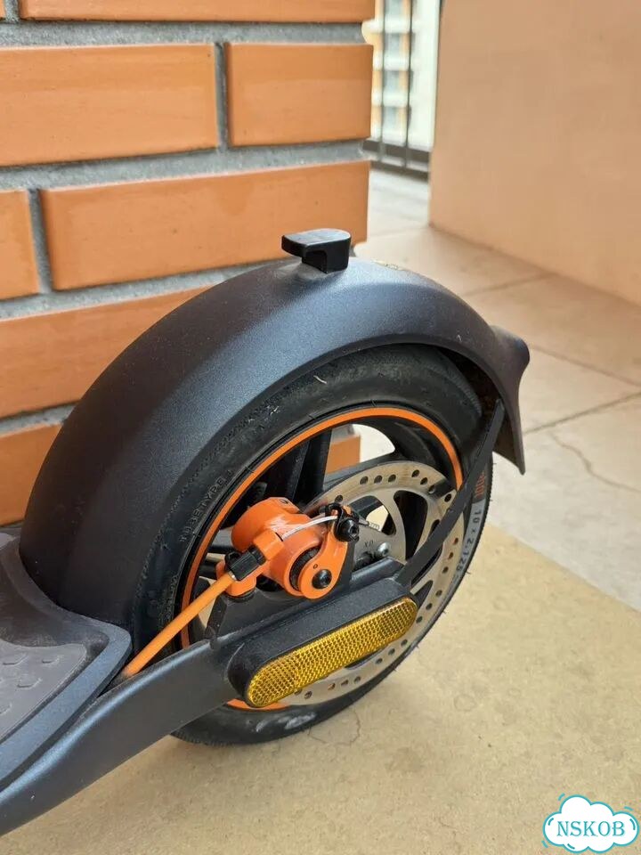 Электросамокат Ninebot Kickscooter F40 фото 4