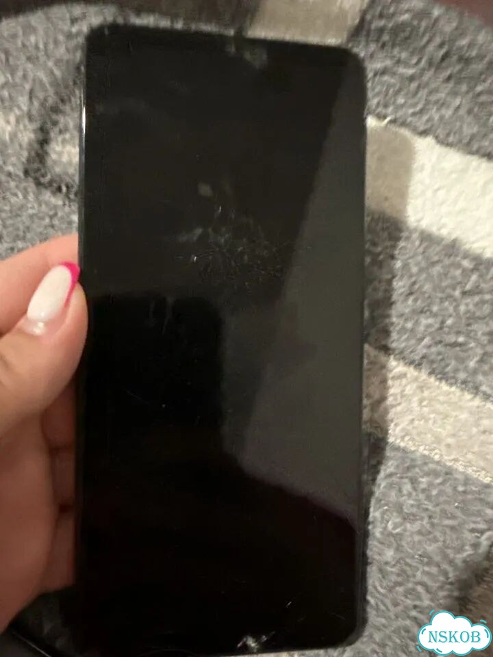 Realme RMX3830, 4/64 гб фото 1