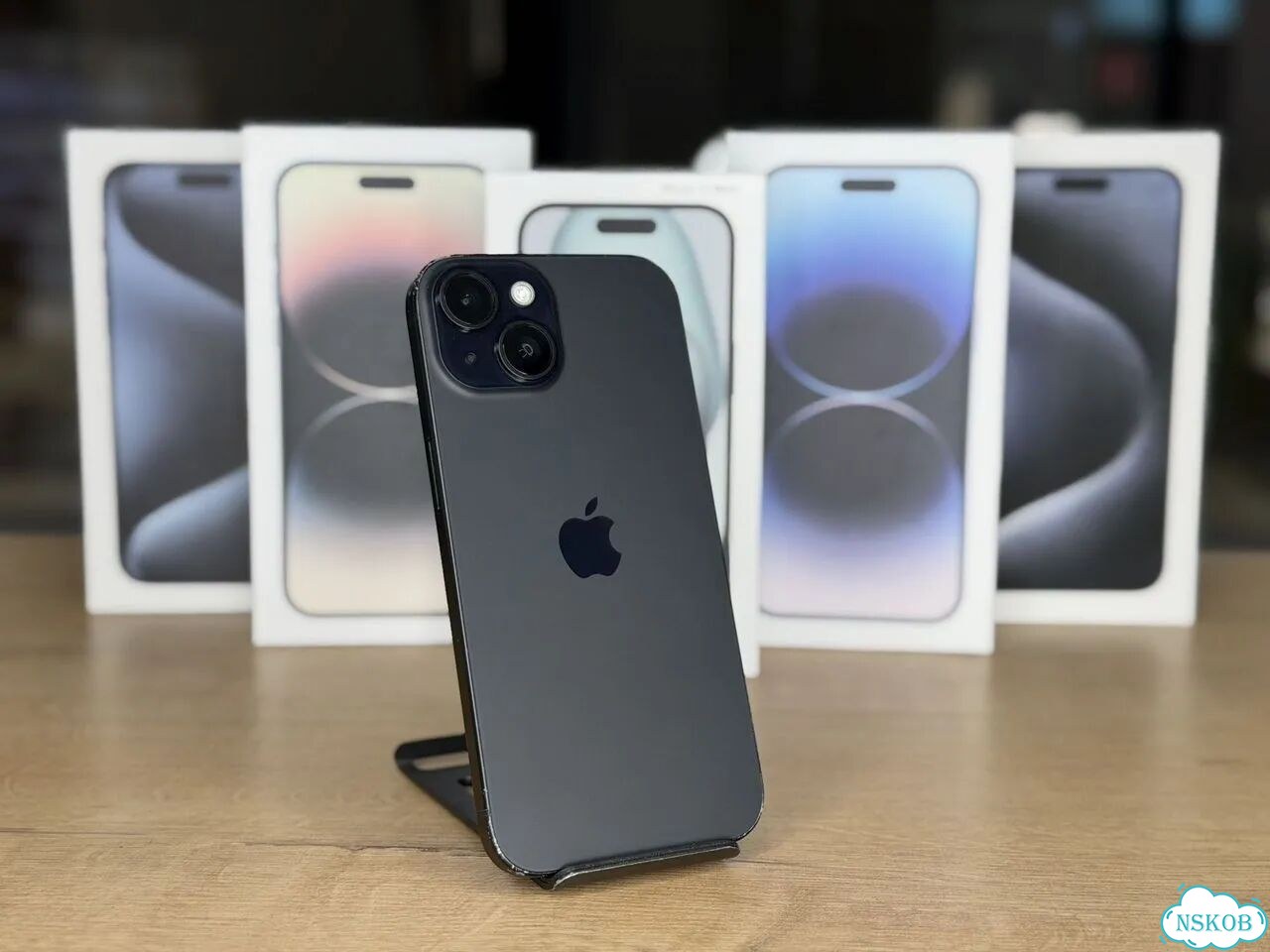 iPhone 15, 128 ГБ фото 1