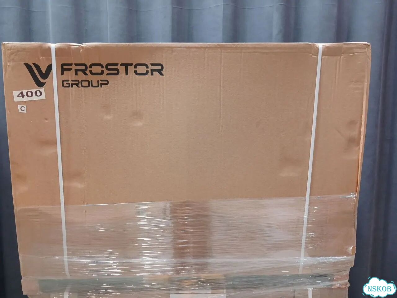 Ларь морозильный Frostor FG 400 C (новый, 380л) фото 4