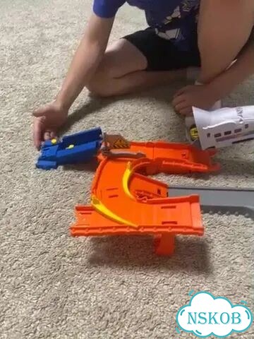 Трек Hot wheels поезд фото 1