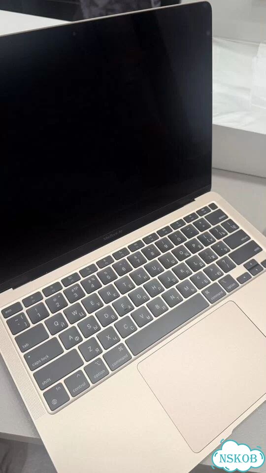 MacBook Air M1 фото 1