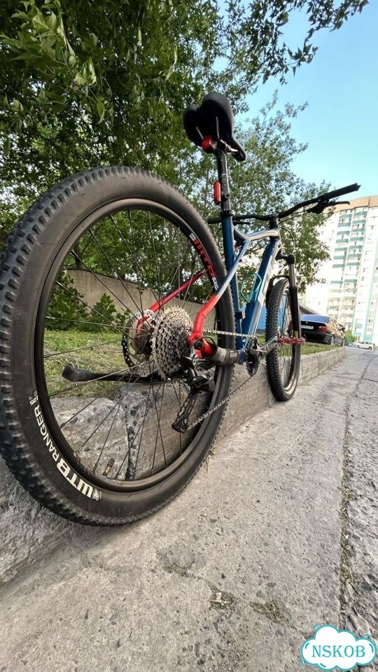 Велосипед GT Avalanche Comp 27.5'' фото 3