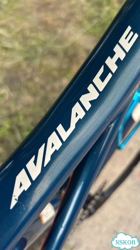 Велосипед GT Avalanche Comp 27.5'' фото 7