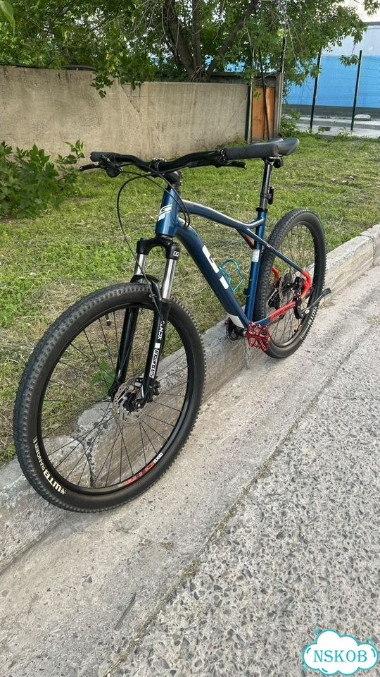 Велосипед GT Avalanche Comp 27.5'' фото 8