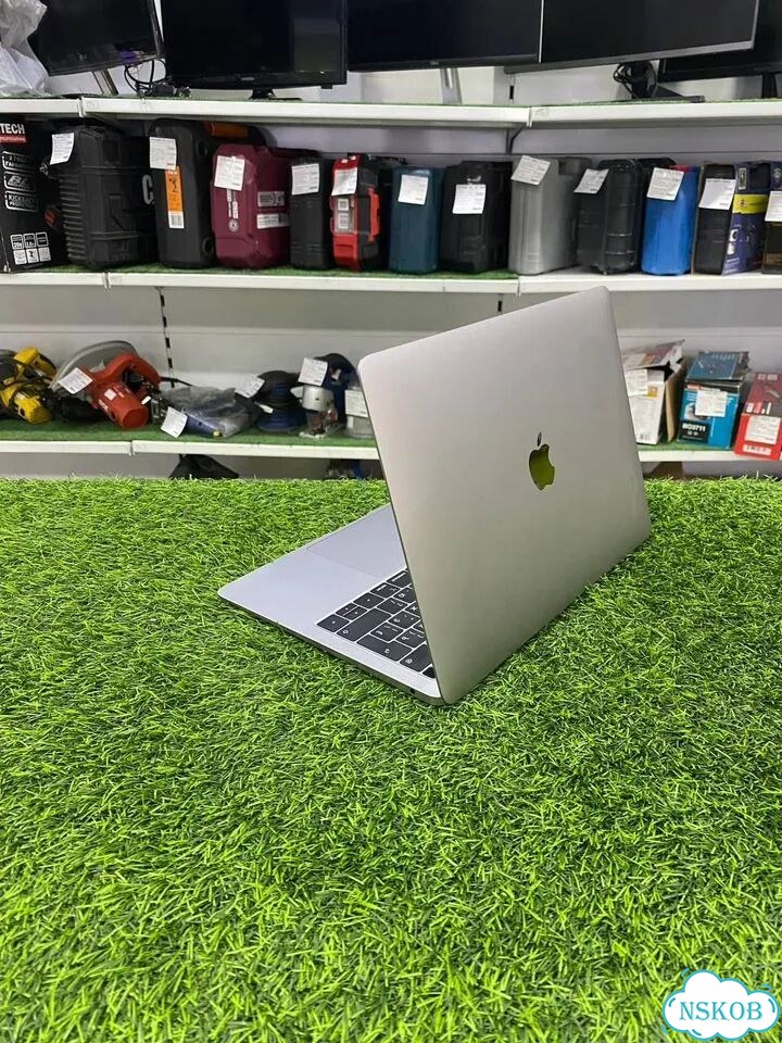 Macbook Air 13 2019 i5 фото 4