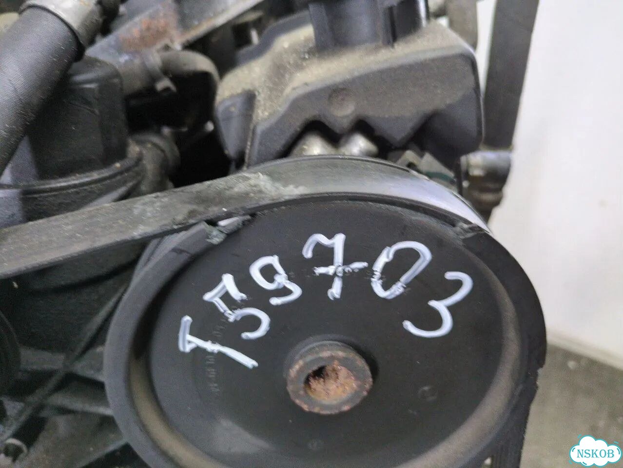 Двигатель Mercedes C W204 OM 646.811 фото 3