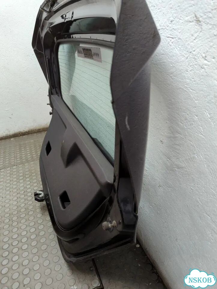 Крышка багажника Opel Corsa D фото 10