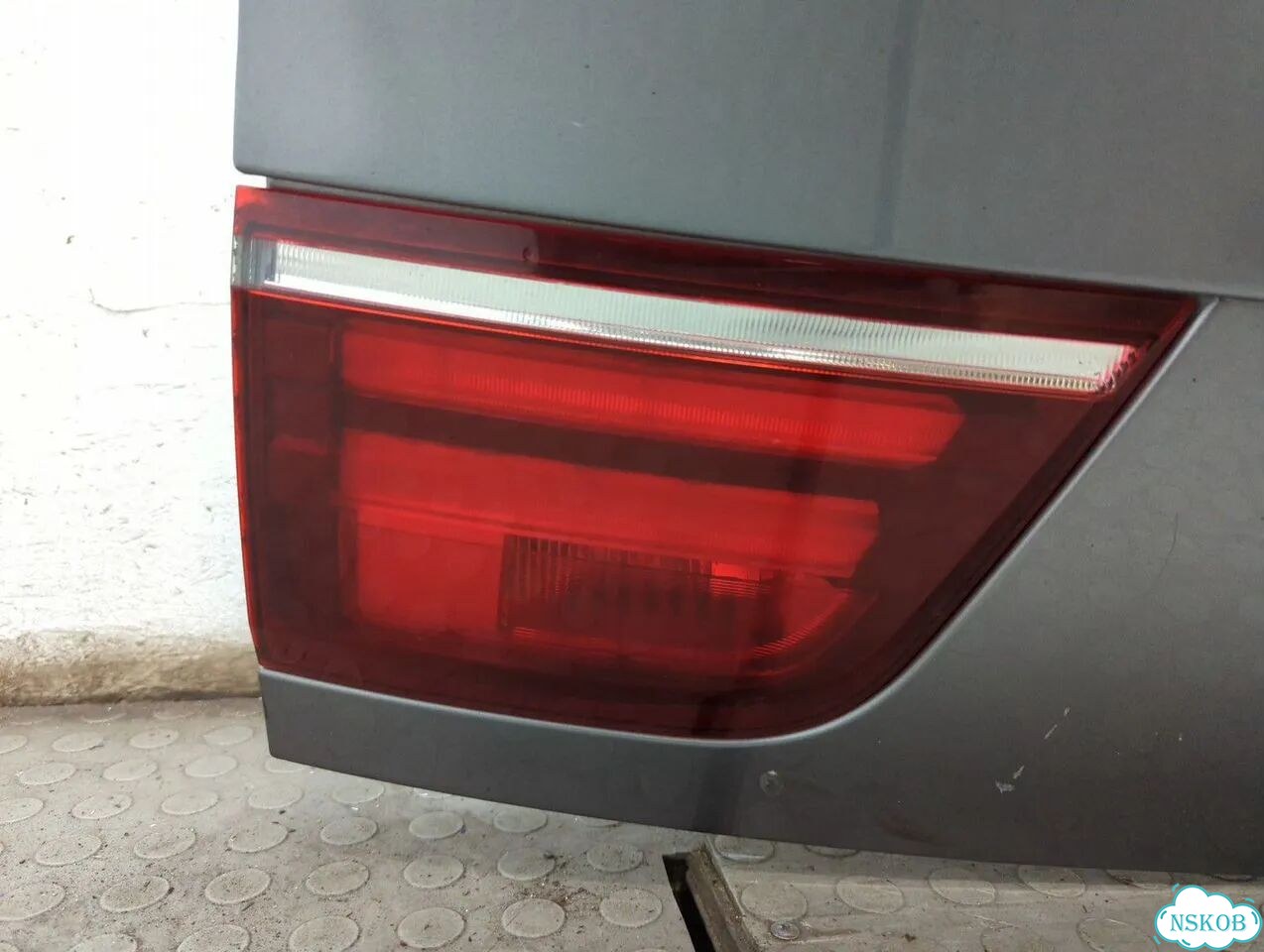 Крышка багажника BMW X5 E70 фото 4