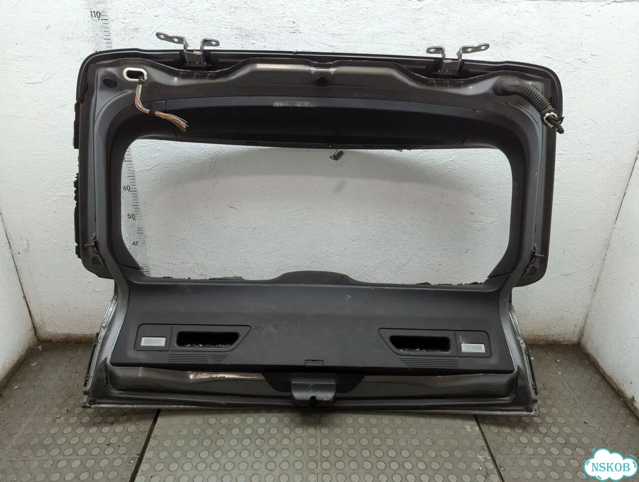 Крышка багажника BMW X5 E70 фото 9