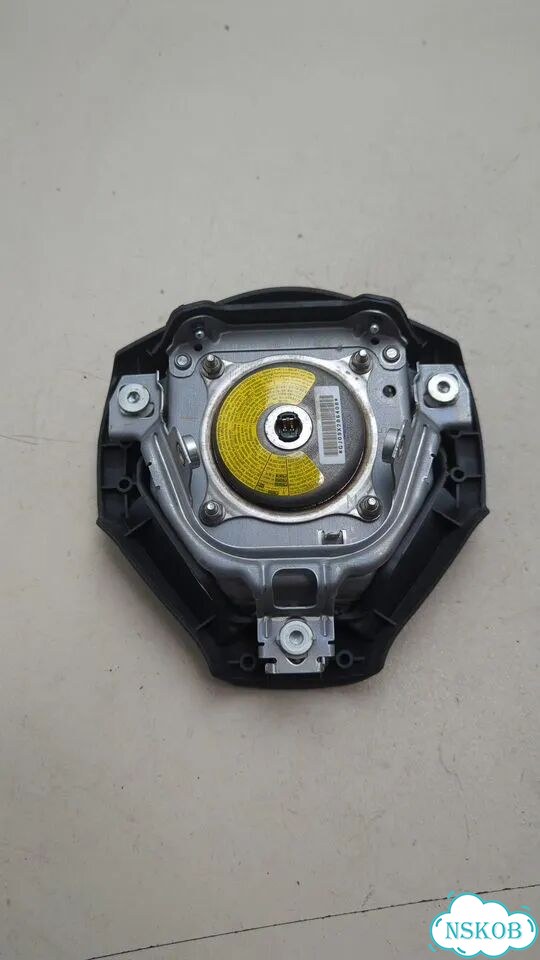 Подушка безопасности водителя Subaru Impreza (G12) фото 2