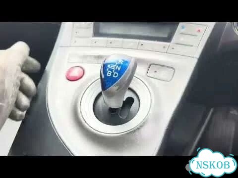 Амортизатор подвески левый передний Toyota Prius фото 2