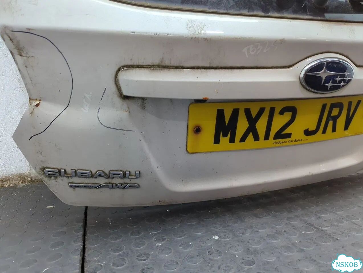 Крышка багажника Subaru XV фото 8