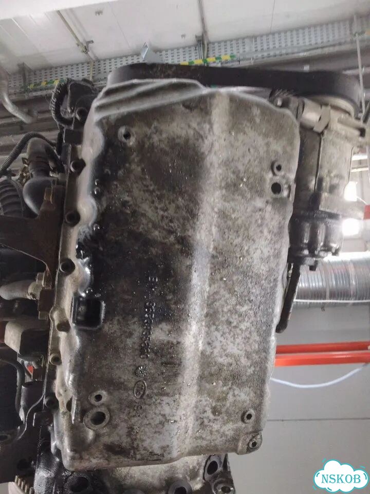 Двигатель Volvo V50 D4204T фото 8