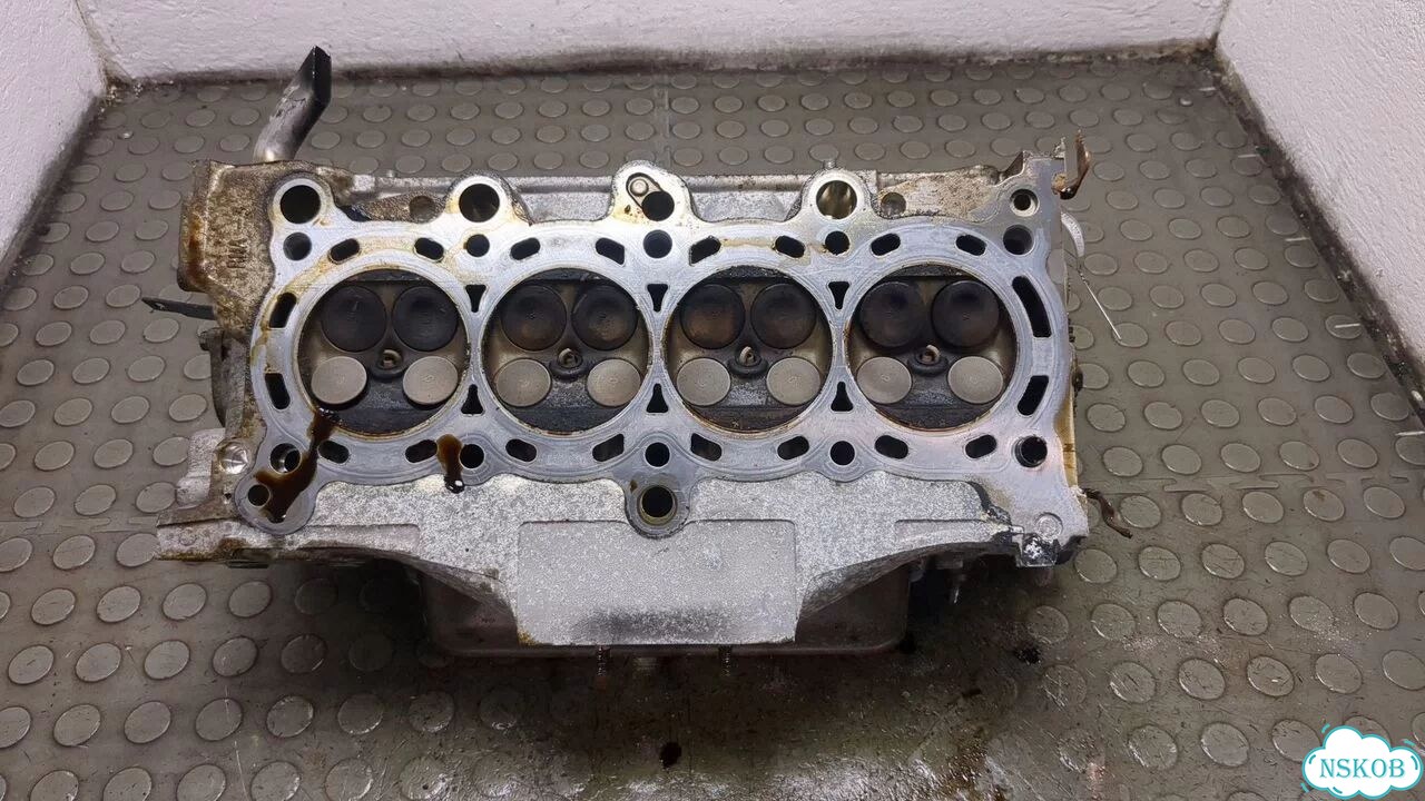 Головка блока (ГБЦ) Honda Civic R18A2 фото 7