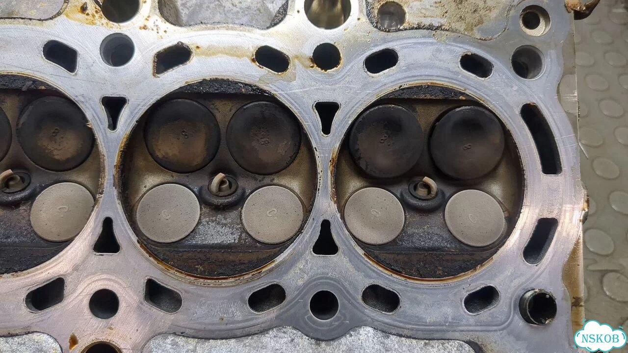 Головка блока (ГБЦ) Honda Civic R18A2 фото 8