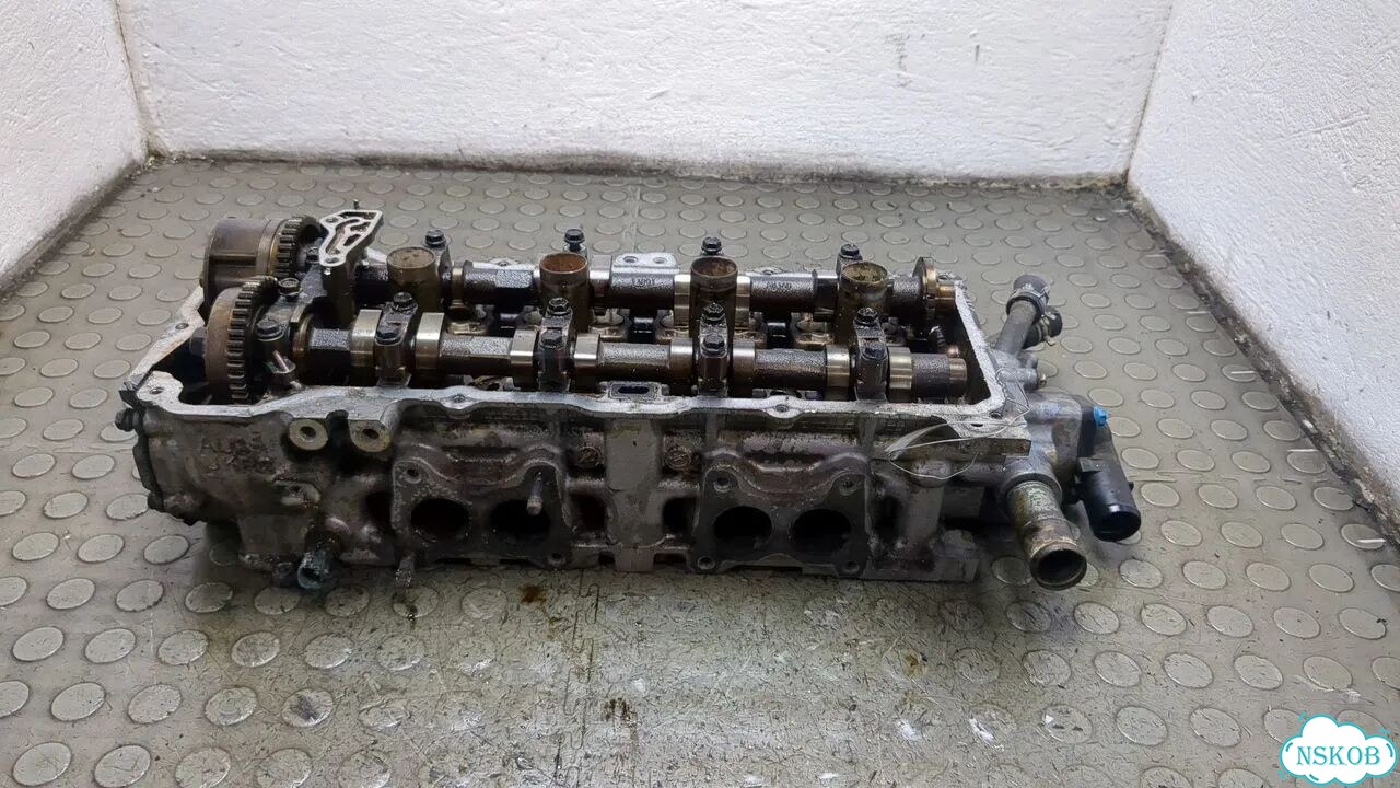 Головка блока (ГБЦ) Nissan Almera Tino QG18DE фото 2
