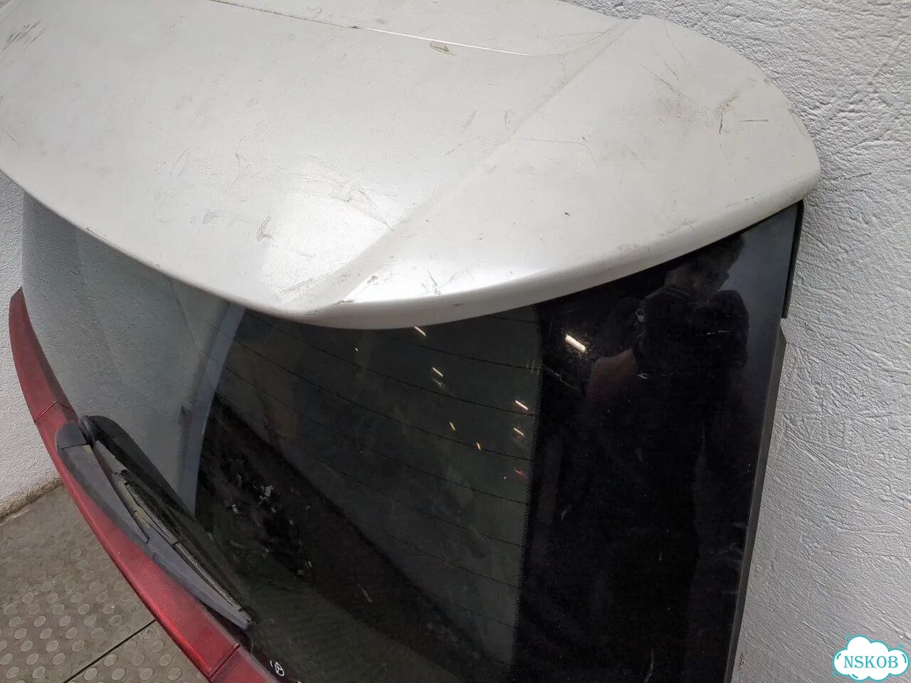 Крышка багажника Toyota Previa (Estima) фото 7