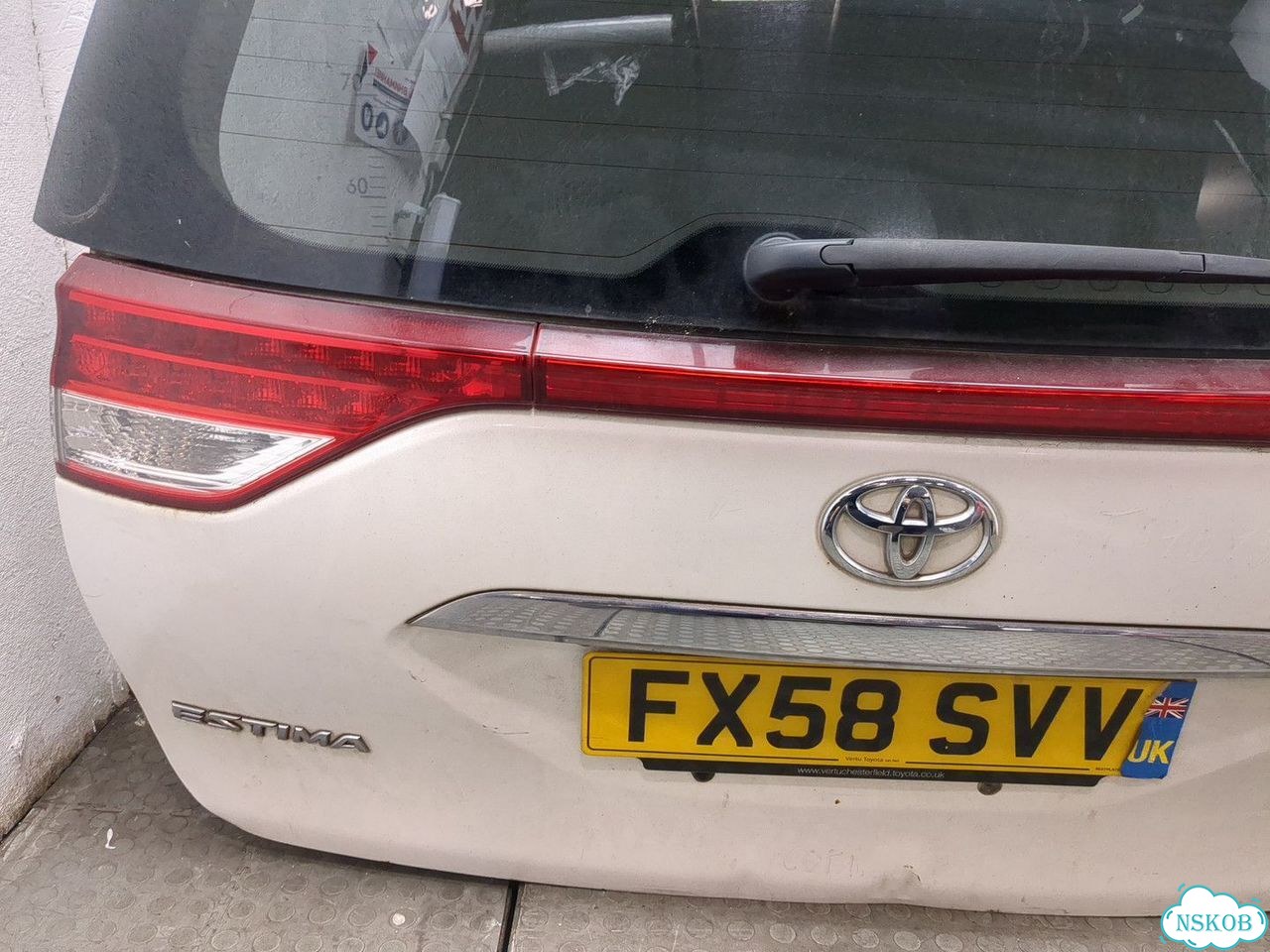 Крышка багажника Toyota Previa (Estima) фото 9