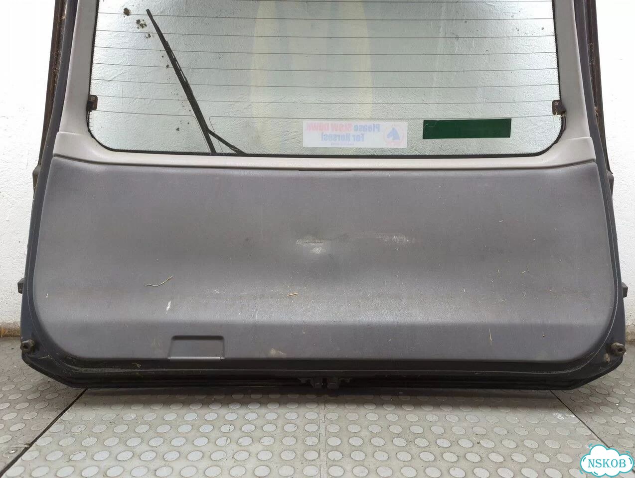 Крышка багажника Mitsubishi Montero Sport / Pajero Sport фото 10