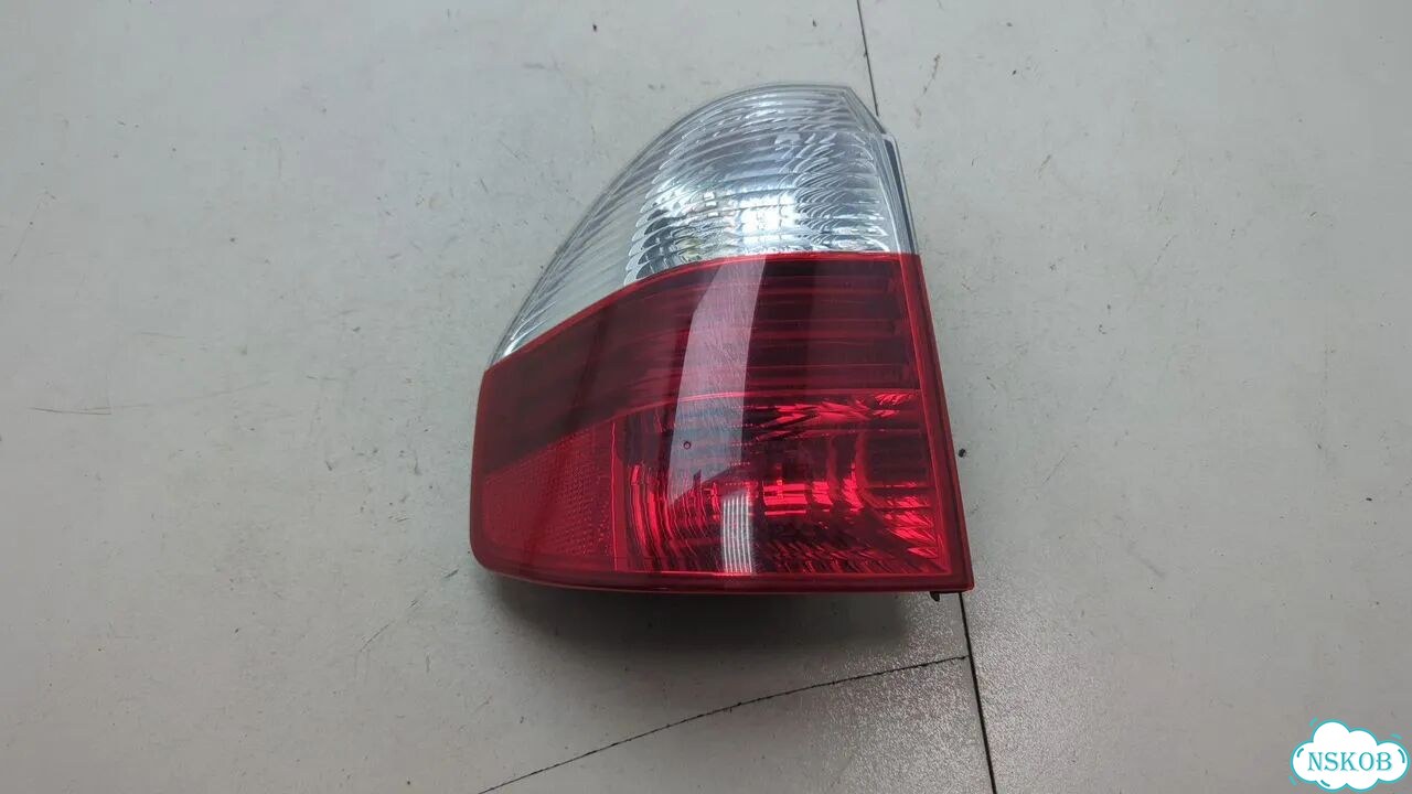 Фонарь (задний) левый BMW X3 E83 фото 1