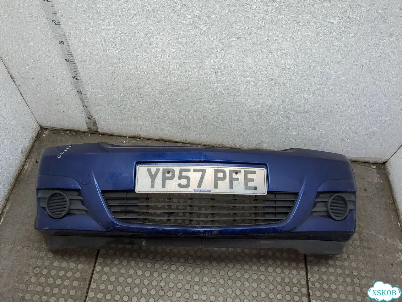 Бампер передний Opel Meriva фото 1