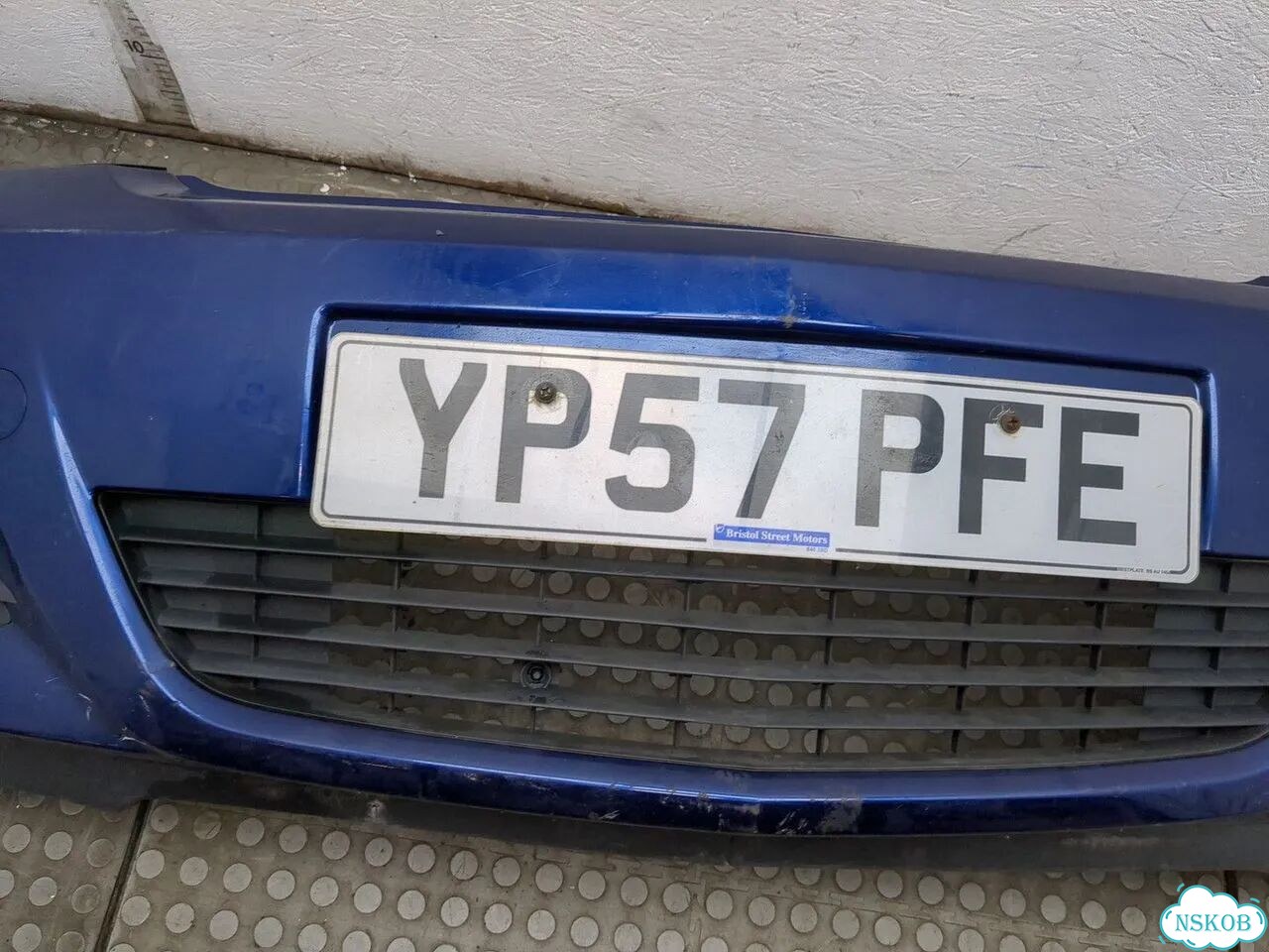 Бампер передний Opel Meriva фото 5