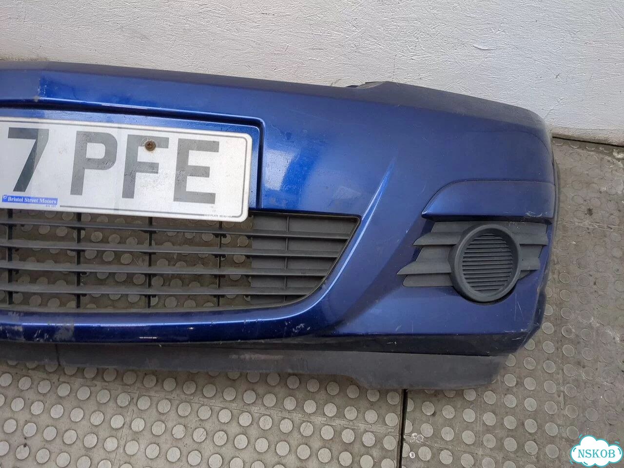 Бампер передний Opel Meriva фото 6