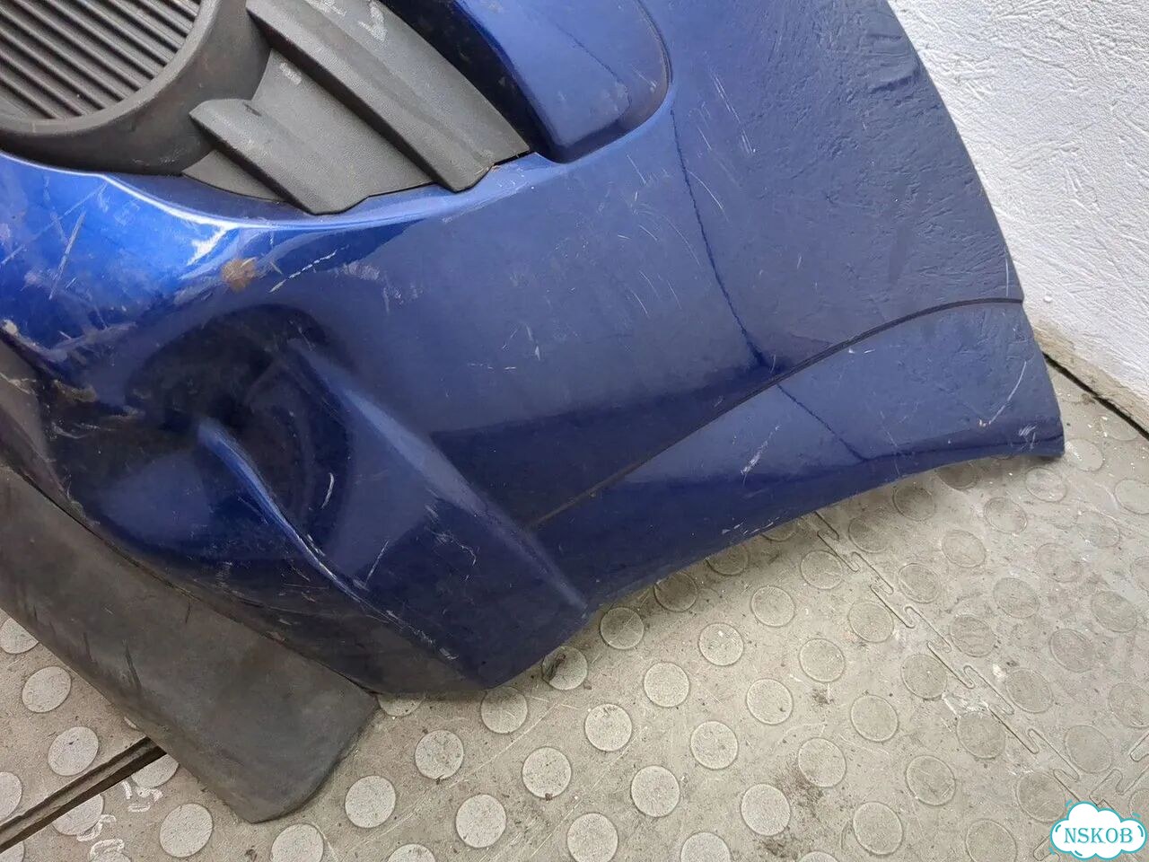 Бампер передний Opel Meriva фото 8