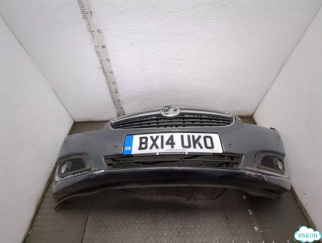 Бампер передний Opel Insignia фото 1