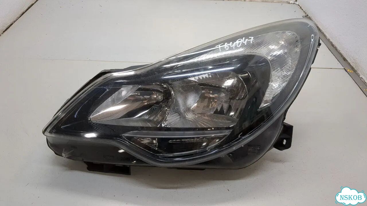 Фара (передняя) левая Opel Corsa D фото 1