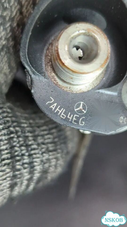 Форсунка топливная Mercedes E W212 фото 2